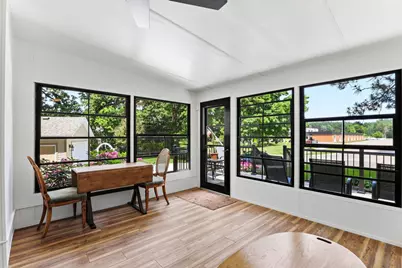 645 Warner Avenue S, Mahtomedi, MN 55115 - Photo 7