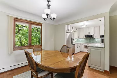 645 Warner Avenue S, Mahtomedi, MN 55115 - Photo 11