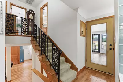 645 Warner Avenue S, Mahtomedi, MN 55115 - Photo 5