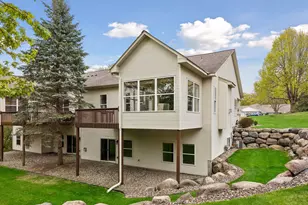 17392 Conifer Ct, Eden Prairie, MN 55347 - Photo 3