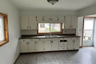 317 State St E, Detroit Lakes, MN 56501 - Photo 5
