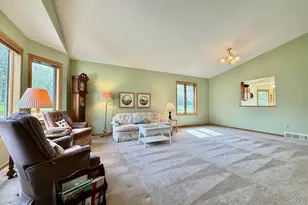126 W Hilltop Dr, Fergus Falls, MN 56537 - Photo 11