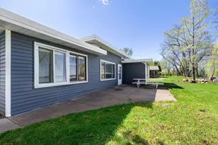 22692 Hayward Ave N, Forest Lake, MN 55025 - Photo 23
