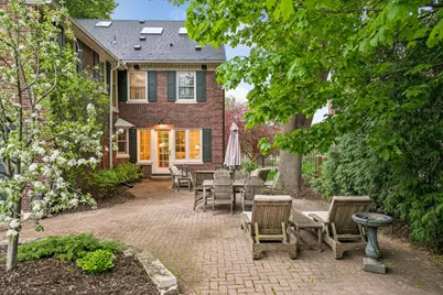 2240 W Lake Of The Isles Parkway, Minneapolis, MN 55405 - Photo 65