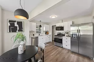 3200 Ewing Ave N, Robbinsdale, MN 55422 - Photo 17