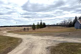 10507 Hwy 11, Baudette, MN 56623 - Photo 7
