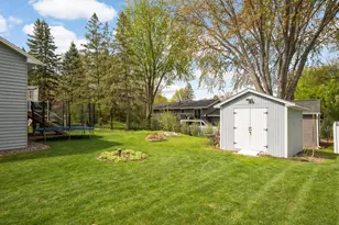 4414 Urbandale Ct N, Plymouth, MN 55446 - Photo 29
