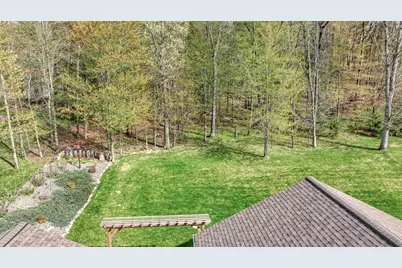 2621 E Princeton Avenue, Eau Claire, WI 54703 - Photo 3