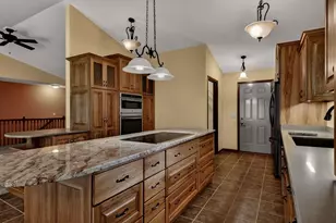 2621 E Princeton Ave, Eau Claire, WI 54703 - Photo 7