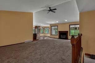 2621 E Princeton Ave, Eau Claire, WI 54703 - Photo 9
