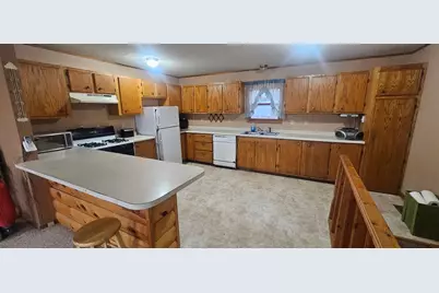 18492 Raymond Drive SE, Cass Lake, MN 56633 - Photo 17