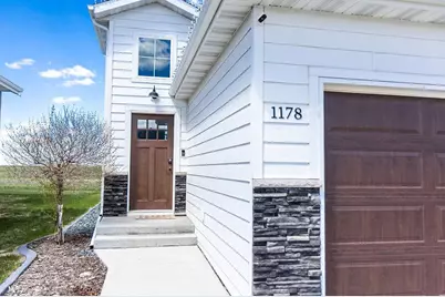 1178 Albert Court W, West Fargo, ND 58078 - Photo 3
