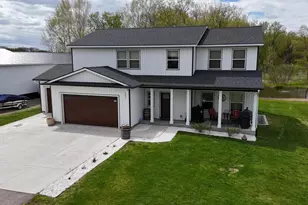 1017 Chester Ave SE, Rochester, MN 55904 - Photo 1