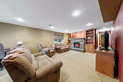 425 Hazeltine Place NE, Owatonna, MN 55060 - Photo 19