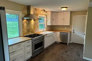 16304 Temple Dr, Minnetonka, MN 55345 - Photo 11