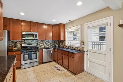 3049 Sumter Avenue S, Saint Louis Park, MN 55426 - Photo 3