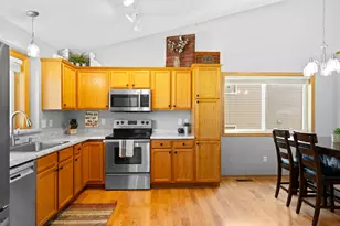 4126 Trumpeter Dr S E, Rochester, MN 55904 - Photo 5
