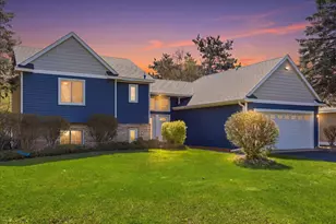 512 Hyde Ave N, Mahtomedi, MN 55115 - Photo 1
