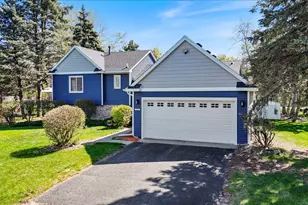 512 Hyde Ave N, Mahtomedi, MN 55115 - Photo 5