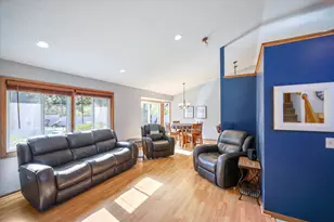 512 Hyde Ave N, Mahtomedi, MN 55115 - Photo 23