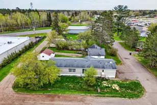 425 6th Ave W, Floodwood, MN 55736 - Photo 5