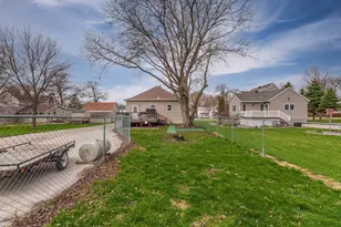 610 5th St, Hawley, MN 56549 - Photo 3