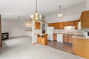 1895 Deer Hills Trail, Eagan, MN 55122 - Photo 5