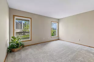 14301 Bedford Dr, Eden Prairie, MN 55346 - Photo 15