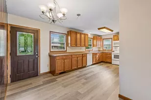 868 Oakwood Dr, Anoka, MN 55303 - Photo 5