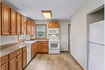 868 Oakwood Drive, Anoka, MN 55303 - Photo 7