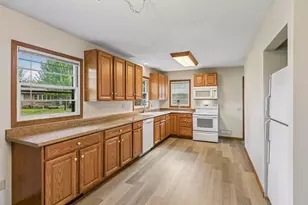 868 Oakwood Dr, Anoka, MN 55303 - Photo 3