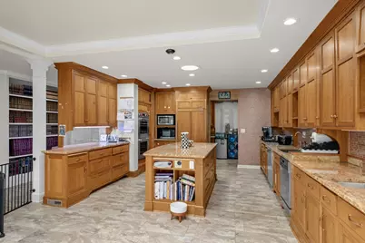 2837 Glenhurst Avenue, Saint Louis Park, MN 55416 - Photo 9
