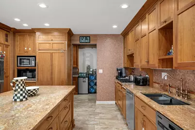 2837 Glenhurst Avenue, Saint Louis Park, MN 55416 - Photo 41