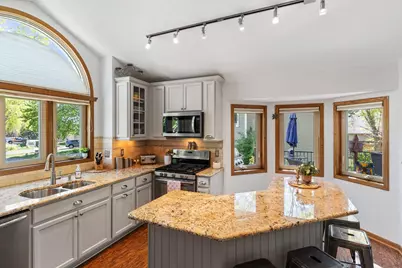 15000 Sunrise Lane, Burnsville, MN 55306 - Photo 11