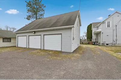 1907 E 4th Street, Superior, WI 54880 - Photo 7