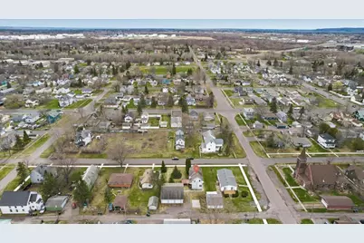 1907 E 4th Street, Superior, WI 54880 - Photo 11