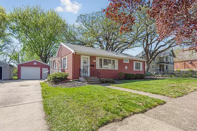 914 S Elm Avenue, Owatonna, MN 55060 - Photo 1