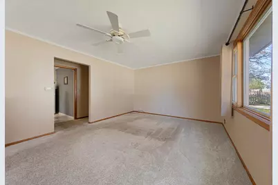 914 S Elm Avenue, Owatonna, MN 55060 - Photo 15