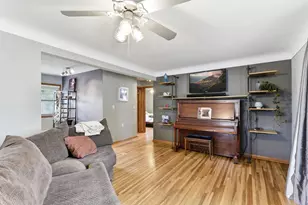 1030 Kenneth St, Eagan, MN 55121 - Photo 5
