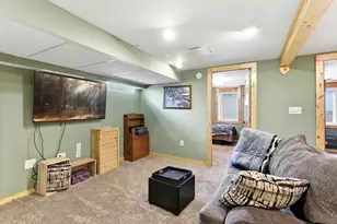 1030 Kenneth St, Eagan, MN 55121 - Photo 25