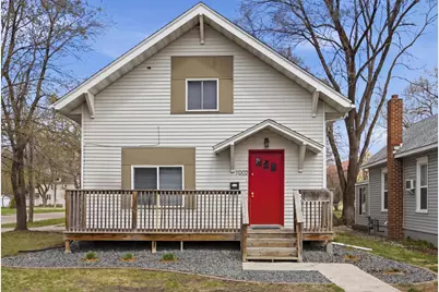 1002 4th Avenue S, Moorhead, MN 56560 - Photo 1