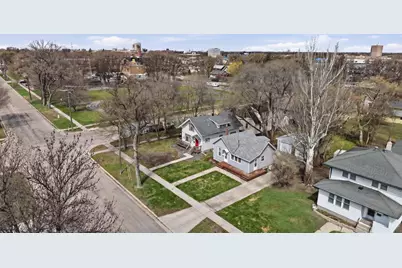 1002 4th Avenue S, Moorhead, MN 56560 - Photo 29