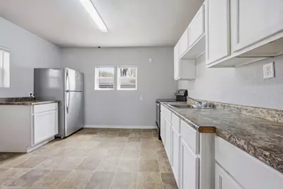 1002 4th Avenue S, Moorhead, MN 56560 - Photo 7