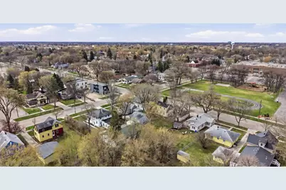 1002 4th Avenue S, Moorhead, MN 56560 - Photo 33