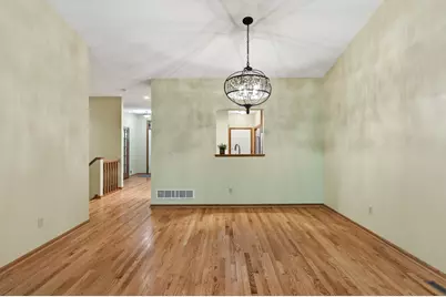370 Mendota Road W, West Saint Paul, MN 55118 - Photo 25