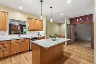 370 Mendota Road W, West Saint Paul, MN 55118 - Photo 17