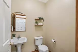 370 Mendota Road W, West Saint Paul, MN 55118 - Photo 19