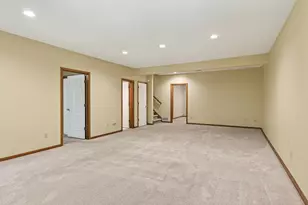 370 Mendota Road W, West Saint Paul, MN 55118 - Photo 43