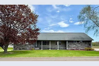 147 4th Avenue SE, Spring Grove, MN 55974 - Photo 1