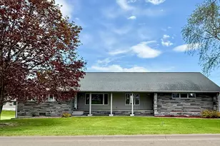 147 4th Ave SE, Spring Grove, MN 55974 - Photo 1